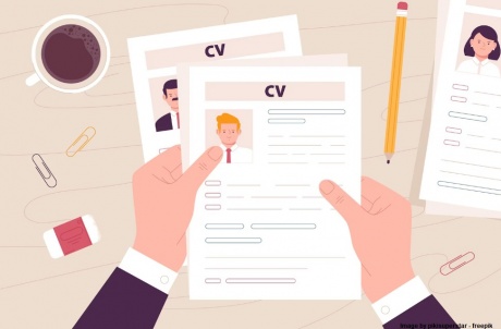 CV TIPS - 4 Ways To Showcase Soft Skills On A Resume Without Sounding Generic